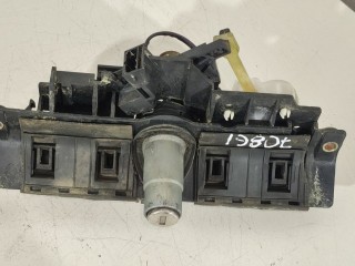 Замок багажника Audi A6 1997-2001, седан, 8D9827565H