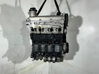 Двигатель, ориг. номер AXA, BSX, Volkswagen Caddy 2004-2010