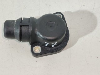 Фланец (тройник) системы охлаждения Volkswagen Passat 1996-2001, 1.9 л, 038121144A