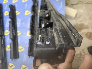 Кронштейн накладки на порог правый, ориг. номер 31386132, 31386130, Volvo V90 Cross Country рест