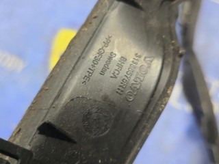 Молдинг лобового стекла правый, ориг. номер 31386575, 31386574, Volvo V90 Cross Country рест