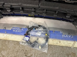 бампер передний, ориг. номер 32345711, Volvo XC90 2 2-й рест