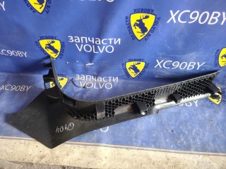 Накладка на порог внутренняя передняя левая, ориг. номер 31469223, Volvo XC40 рест