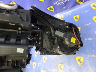 Отопитель в сборе (печка), ориг. номер 32329505, 32226715, Volvo XC40 рест