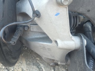 кулак задний правый, ориг. номер 32246251, Volvo XC40 рест