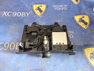 блок управления USB, ориг. номер 32375814, Volvo XC40 рест
