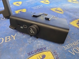 блок управления USB, ориг. номер 32375814, Volvo XC40 рест