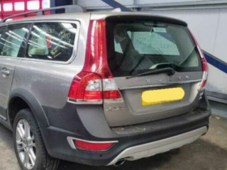 Volvo XC70 2 поколение [рестайлинг] 2016г. 2.4 л., D 5244 T20, дизель, АКПП - фото №1