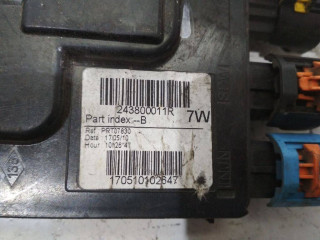 блок предохранителей, ориг. номер 243800011R, Renault Megane 3 поколение 2008-2014