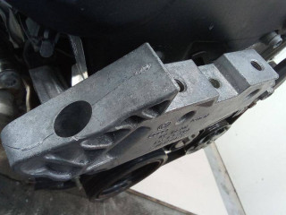 кронштейн двигателя, ориг. номер 03L199207, Volkswagen Passat B6 2005-2010