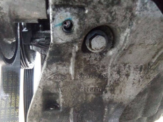 кронштейн генератора, ориг. номер 8200669495, Renault Megane 3 поколение 2008-2014