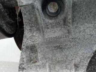 кронштейн генератора, ориг. номер 8200669495, Renault Megane 3 поколение 2008-2014