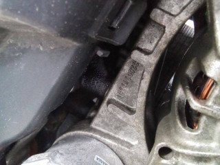 кронштейн генератора, ориг. номер 8200669494, Renault Megane 3 поколение 2008-2014