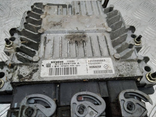 блок управления двигателем, ориг. номер 8200565863, Renault Megane 3 поколение 2008-2014