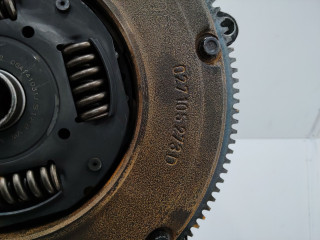 комплект сцепления, ориг. номер 027105273D, Volkswagen Golf 4 поколение 1997-2006