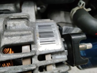 генератор, ориг. номер 8200660057, Dacia Duster 1 поколение 2010-2013