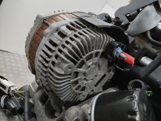 генератор, ориг. номер 8200960533, Renault Laguna 3 поколение 2007-2012