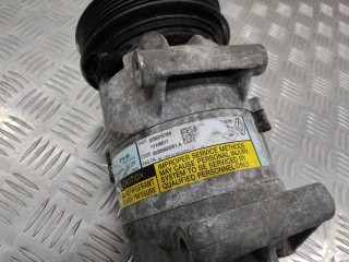 компрессор кондиционера, ориг. номер 8200316164, Renault Megane 2 поколение 2002-2006
