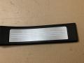 8X23F13245A, C2Z3234LEG Накладка на порог внутренняя задняя левая Jaguar XF X250 2010г. - фото №2