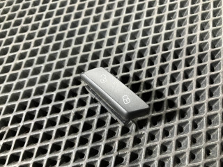 кнопка центрального замка, ориг. номер 561962136, Volkswagen Passat USA 2011-2015