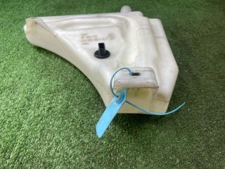 бачок омывателя, ориг. номер 4L0955453, 4L0955463, Volkswagen Golf 5 2003-2009
