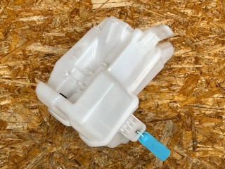бачок омывателя, ориг. номер 42856166, 42768770, Chevrolet TrailBlazer 3 2019-2023