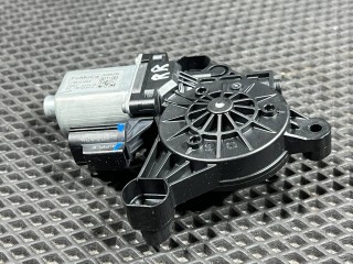 моторчик стеклоподъемника задний правый, ориг. номер CM094290, 1140121054, Ford Mustang Mach-E 2020-2026