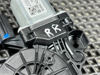 моторчик стеклоподъемника задний правый, ориг. номер CM094290, 1140121054, Ford Mustang Mach-E 2020-2026