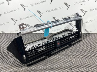 Дефлектор обдува салона, ориг. номер 687516RR0A, Nissan Rogue T33 2020-2024