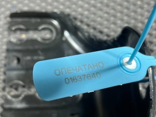 кронштейн передней балки правый, ориг. номер LJ9C5084AA, Ford Mustang Mach-E 2020-2026