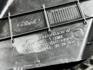 Пластик передний, ориг. номер LJ8BR16D670BB, Ford Mustang Mach-E 2020-2026