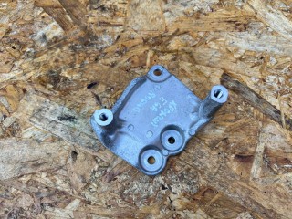 кронштейн клапана EGR, ориг. номер 147176RC2B, Nissan Rogue T33 2020-2024