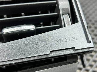 дефлектор обдува салона левый, ориг. номер GX63018B09A, GX63018B09AB, T2H23875, T2H30043, Jaguar XF 2 2015-2020