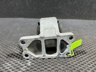 Подушка крепления КПП, ориг. номер LR091364, 3318153211, 4618099231, Land Rover Range Rover Sport 2009-2013