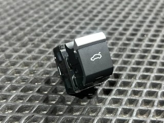 кнопка открытия багажника, ориг. номер 4M0959831A, 4M0959831A5PR, Audi Q5 Sportback FY 2020-2025