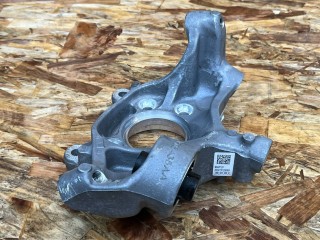 кулак задний правый, ориг. номер 8W0505436AA, 8W0505432Q, 8W0505460D, Audi S4 B9 рест 2019-2026