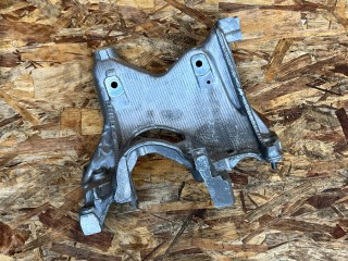 кронштейн двигателя левый, ориг. номер 8W0399295E, Audi A4 Allroad B9 2016-2020