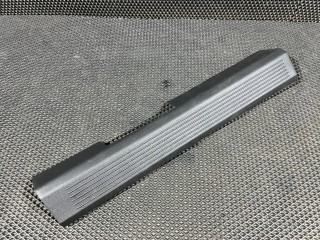 Накладка на порог внутренняя передняя правая, ориг. номер 769516RR0A, Nissan Rogue T33 2020-2024