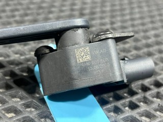 датчик дорожного просвета задний правый, ориг. номер 4M0.907.503, 8W0941309D, Audi A4 B9 2015-2020