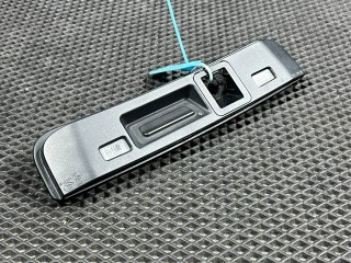 накладка подсветки номера, ориг. номер 42758025, Chevrolet TrailBlazer 3 2019-2023