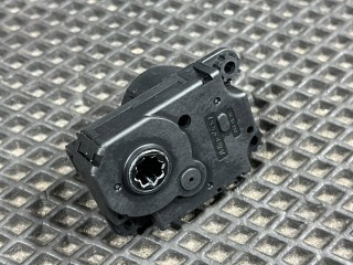 моторчик заслонки печки, ориг. номер 42812123, Chevrolet Trax 2013-2016