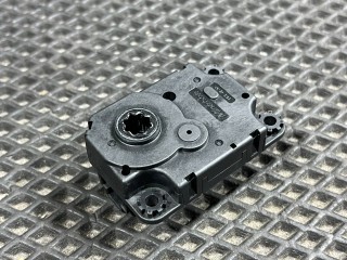моторчик заслонки печки, ориг. номер 42812123, Chevrolet Trax 2013-2016