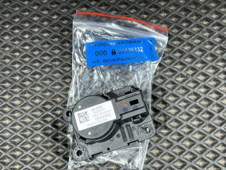 моторчик заслонки печки, ориг. номер 42812123, Chevrolet Trax 2013-2016