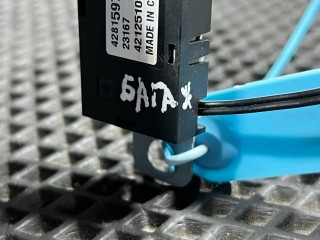 Усилитель антенны, ориг. номер 42815973, 42864769, Buick Envista 2022-2026