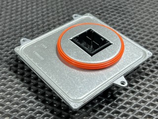блок розжига ксенона, ориг. номер LJ8B13B626AE, Ford Mustang Mach-E 2020-2026