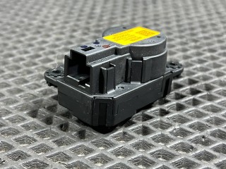 моторчик заслонки печки, ориг. номер 42812106, Chevrolet Trax 2013-2016