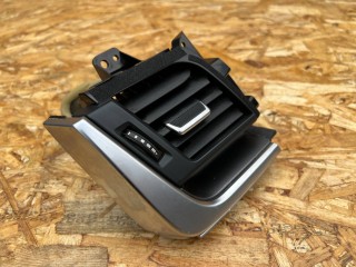 Дефлектор обдува салона левый, ориг. номер 682106RB4A, Nissan Rogue T33 2020-2024
