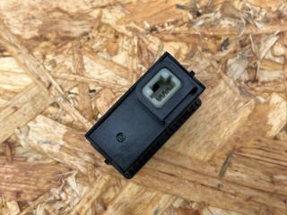 разъем AUX / USB, ориг. номер 253316UA0, Nissan Ariya FE0 2020-2026