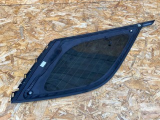 стекло кузовное заднее левое, ориг. номер HY3229601, LR083200, LR099662, Land Rover Discovery 5 2017-2021
