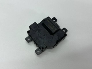 моторчик заслонки печки, ориг. номер AA113800-4040, Honda Civic 3 1983-1987
